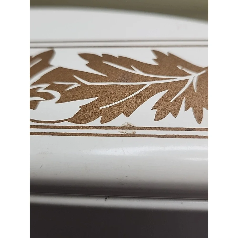 Vintage Ransburg Metal Tissue Box Holder White W/ Gold Leaf Design Mountable